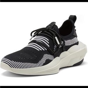 NEW Sorel Explorer Defy Low Sneakers Running Shoes Walking Women’s 6 Black White